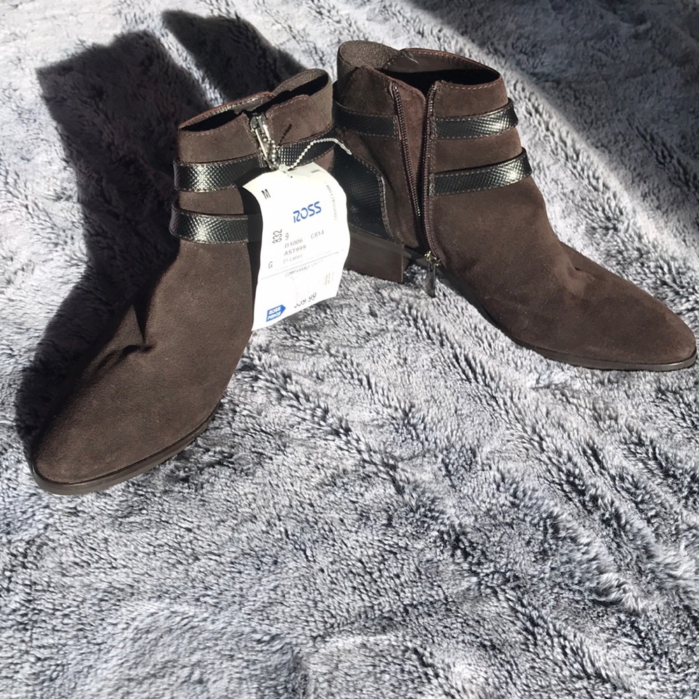 NWT Brown Suede Boots